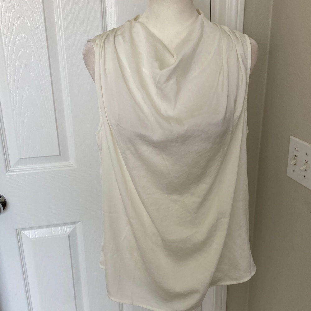 Banana Republic Elegant Cream Sleeveless Top Sz S
